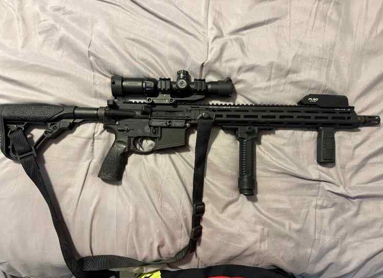 Daniel Defense DDM4V7  556NATO