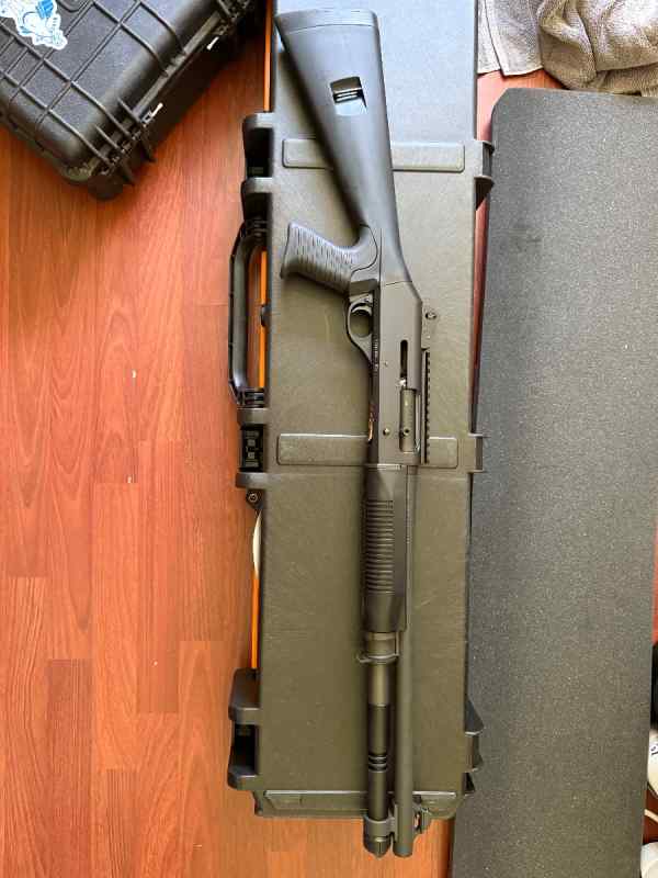 Benelli M4