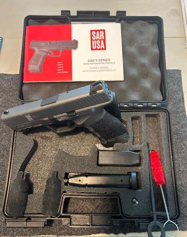SAR Platinum 9mm