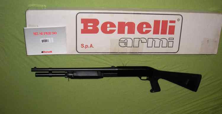 HK Heckler And Koch Benelli....jpg