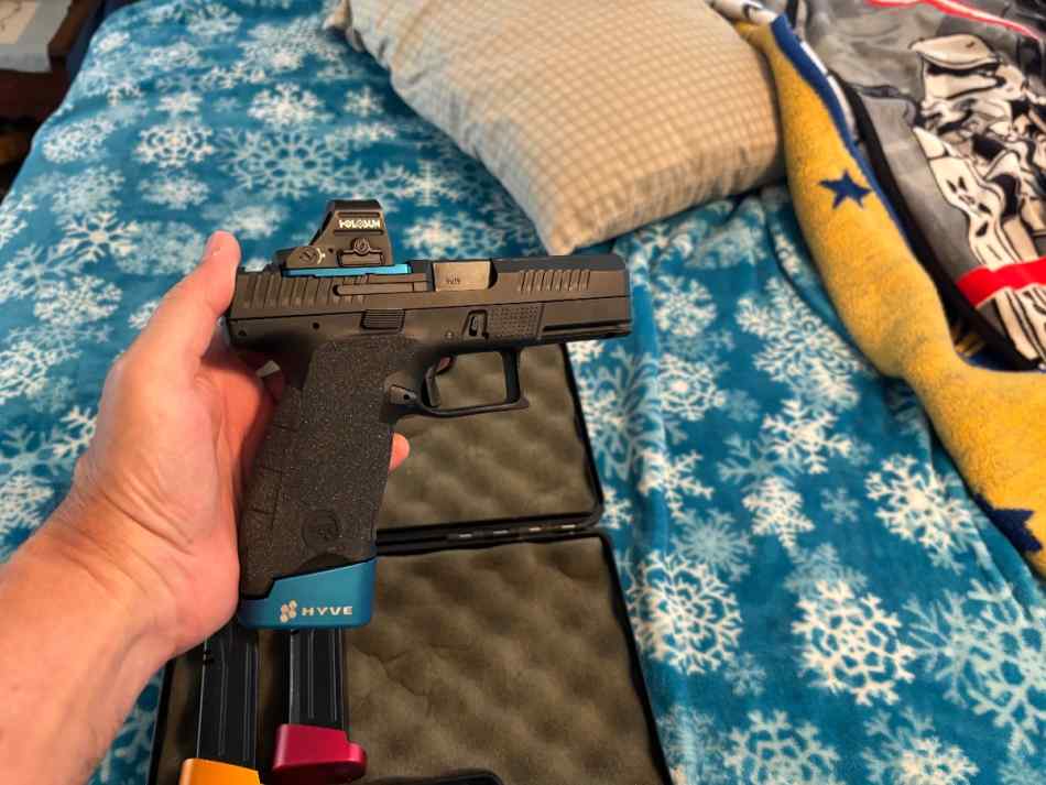 Cz P10C