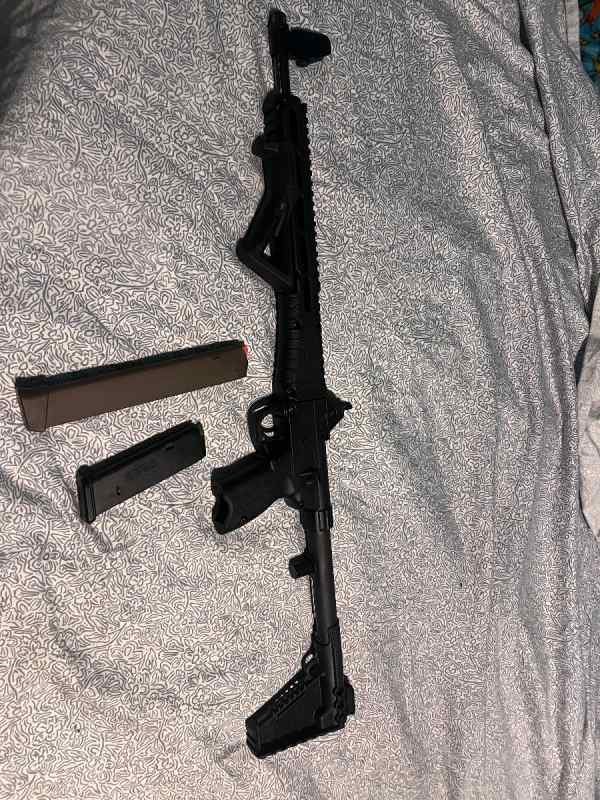 Kel-Tec sub 2000 9mm