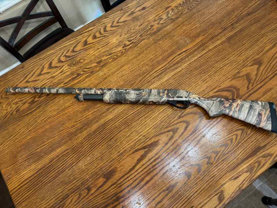 Remington 870 Super Mag in Real Tree Camo 12ga