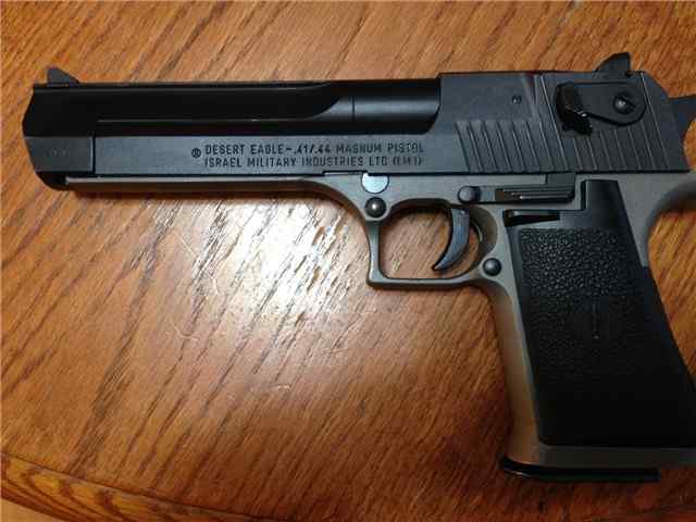 Desert Eagle .44 mag