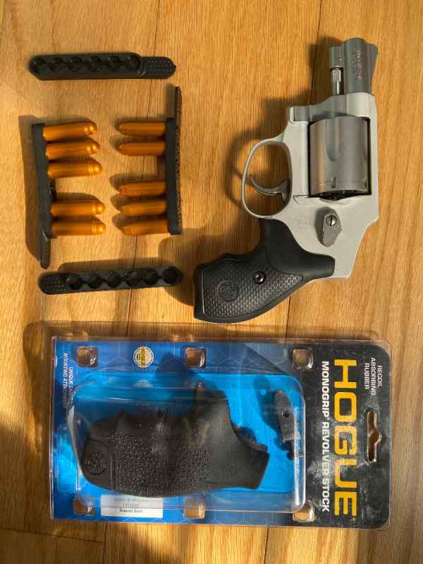 Smith and Wesson 642-1
