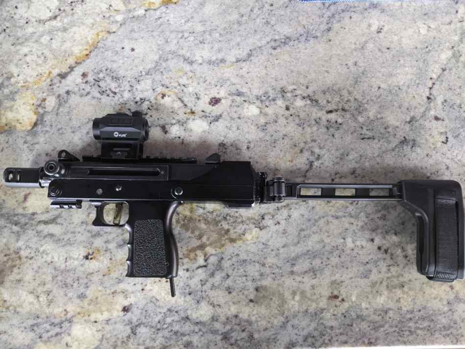 *** MPA Defender 9MM * Folding Brace. * Optic  SRQ