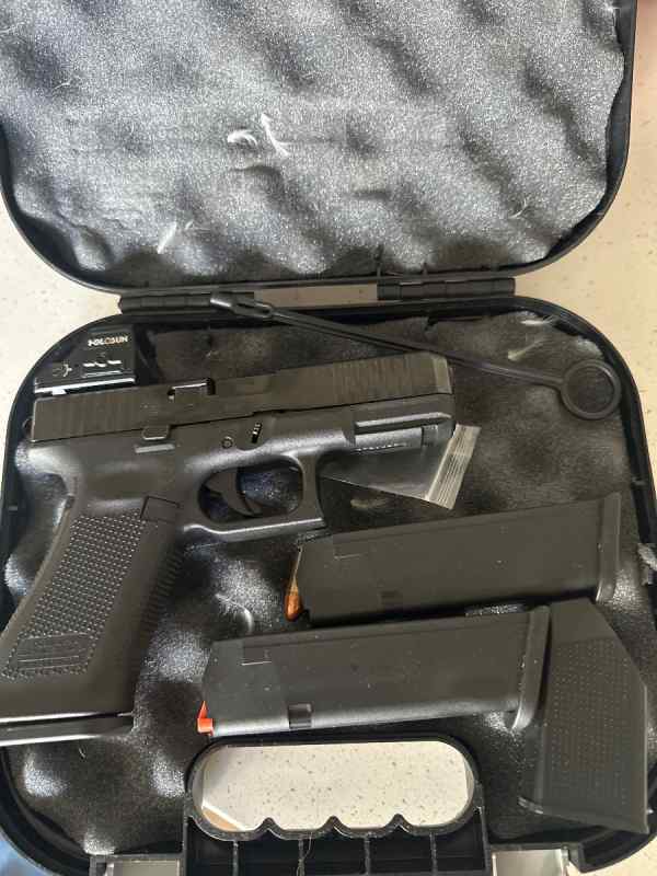 GLOCK MODEL: G45 *10-ROUND* 