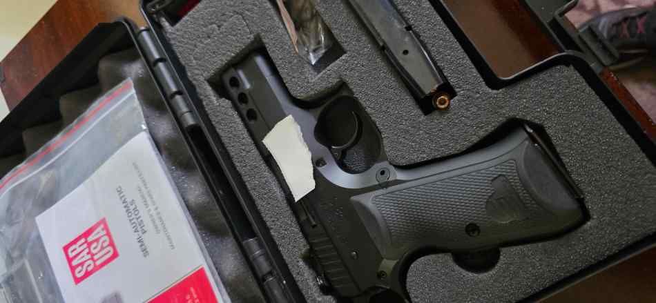 SAR USA P8S 9mm 3.8&quot; 17rd Compact Pistol unfired