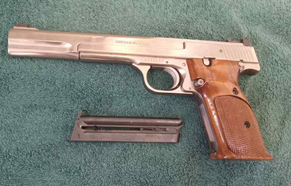 Smith &amp; Wesson model 41