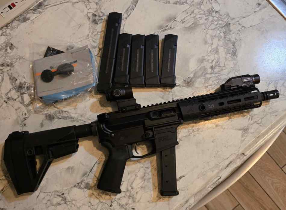 Like New Aero Precision enhanced EPC9 w/ optic