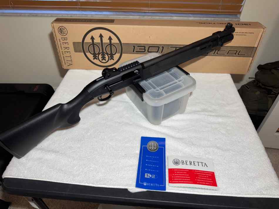 NEW Beretta  1301 Tactical LE Model