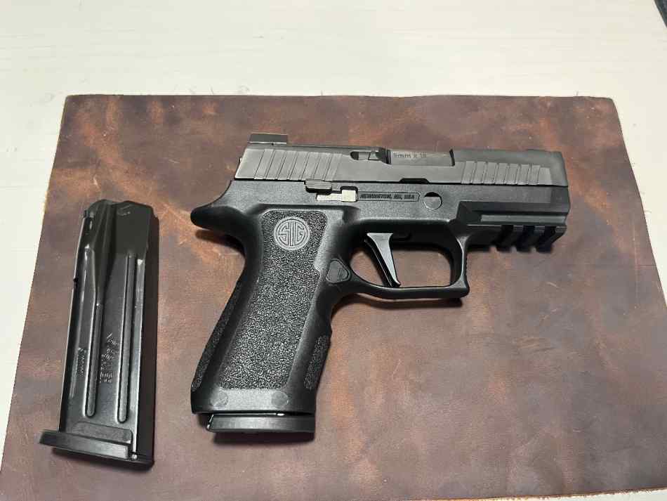 Sig sauer p320 x compact plus extras