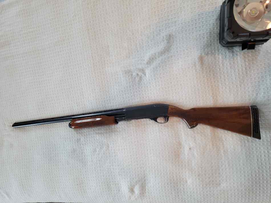 Remington 870 Wingmaster 12 ga.