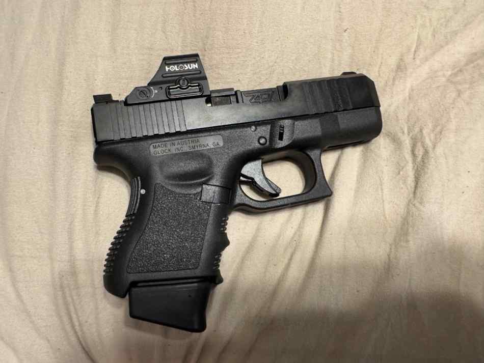 Glock 26 - Holosun - Upgrades