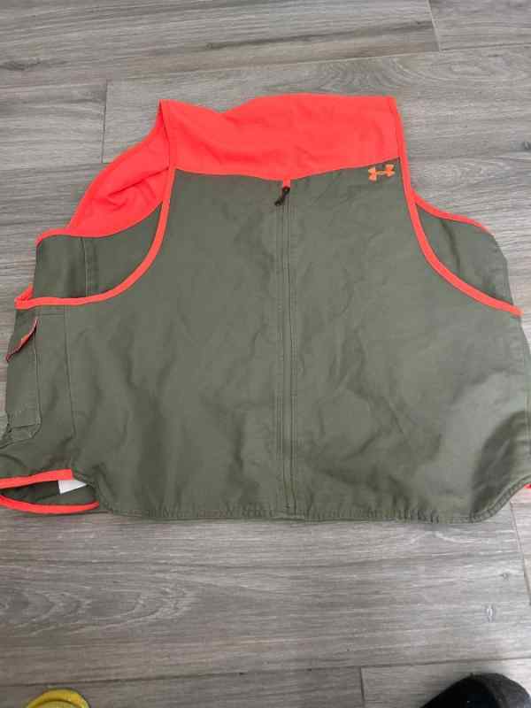 vest2.jpg