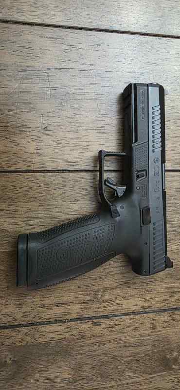CZ_1.jpg