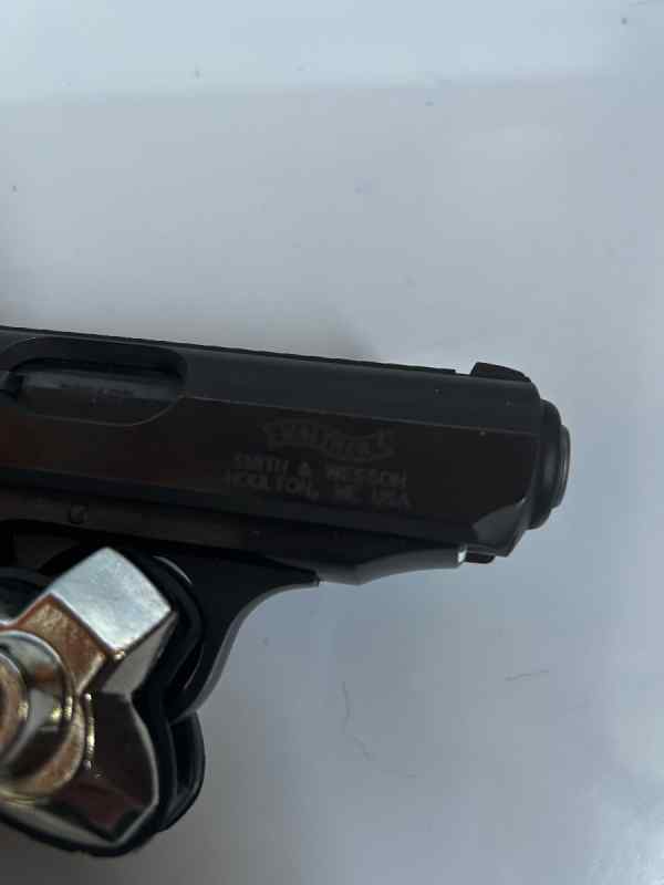 Walther3.jpg