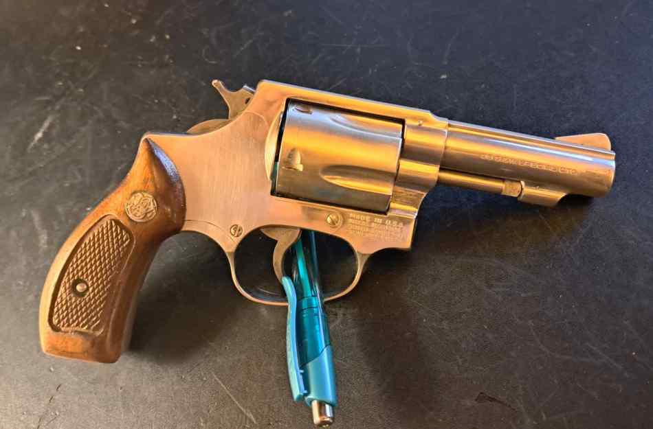 S&W 36-1 b.jpg