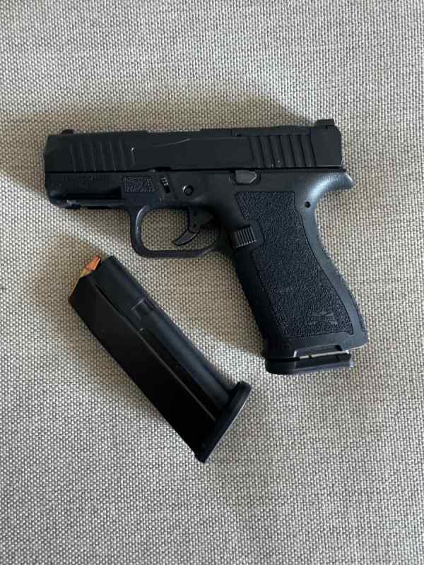 PSA MICRO DAGGER 9mm with 2-15rd MAGAZINES