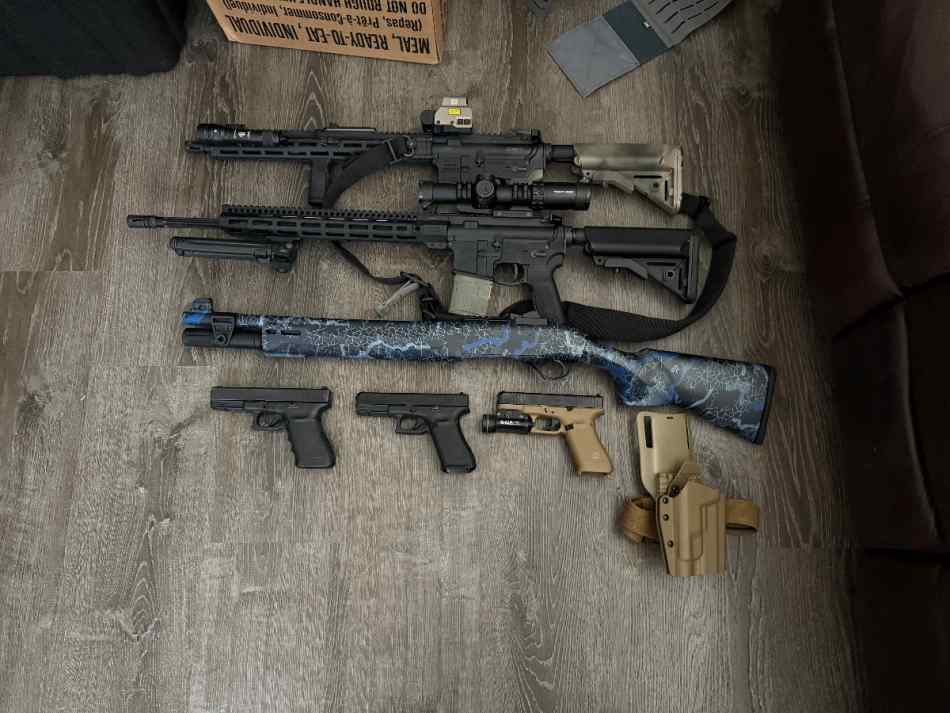 Multiple guns for sale 