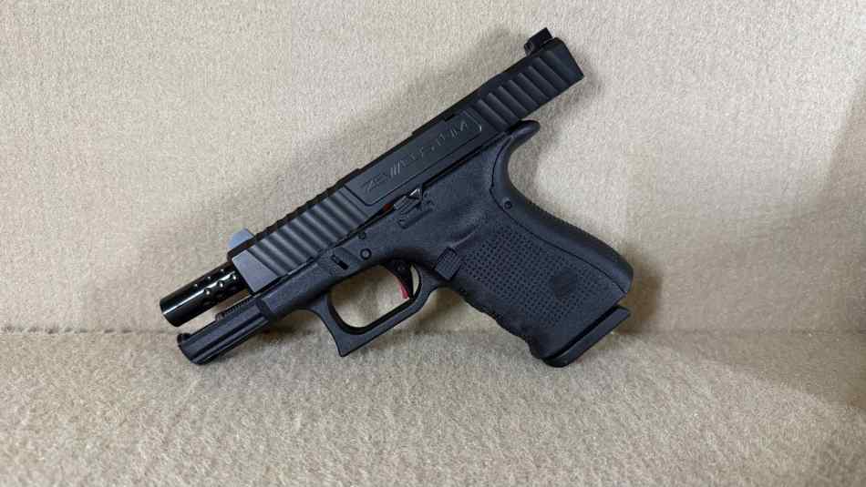 G19 with Zev parts