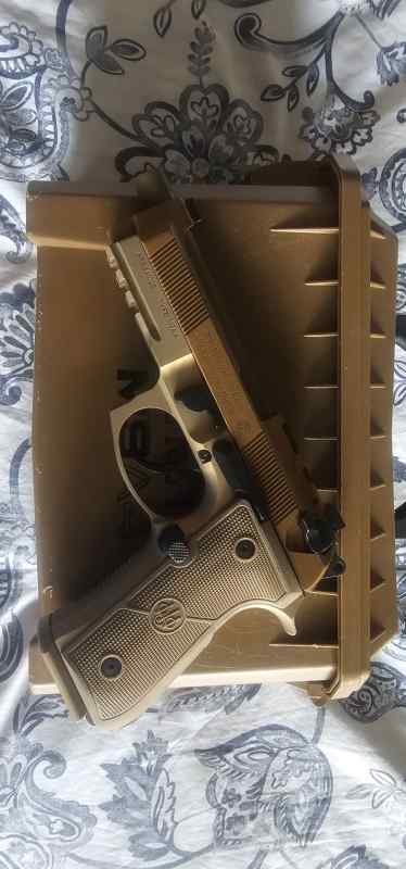 BERETTA M9A4 9MM PISTOL