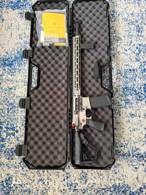 Daniel Defense DDM4 v7 pro gun metal gray 