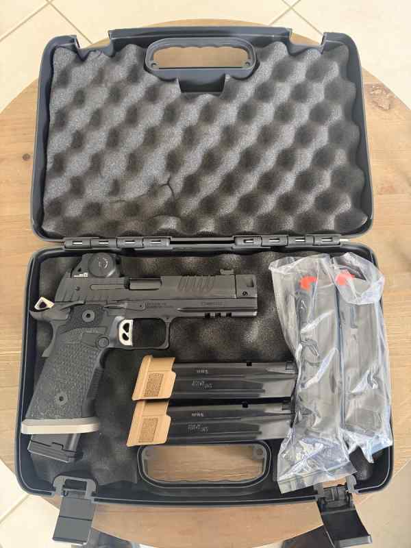 Sig Sauer P211 BRAND NEW