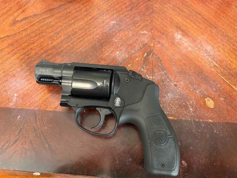 Smith &amp; Wesson Bodyguard .38