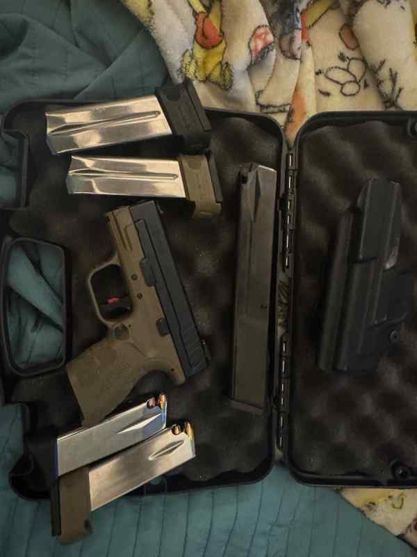 Springfield xd-40 sub compact