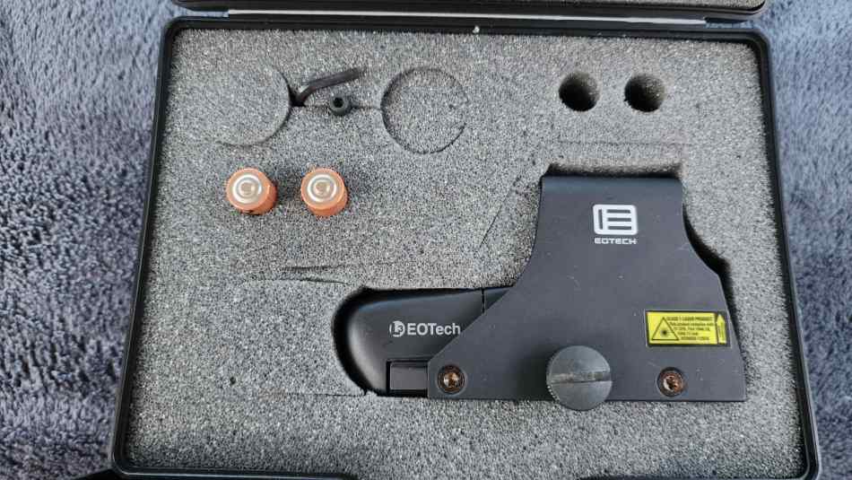 Vintage L3 Eotech 511 A65 Holographic sight w/box