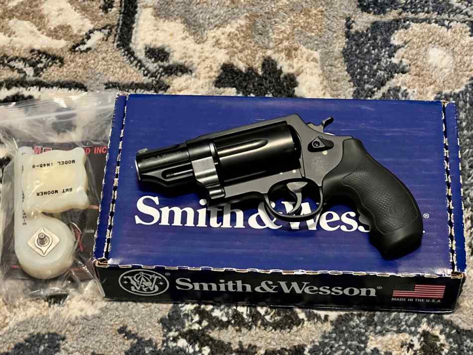 Smith &amp; Wesson Governor w/ Safety
