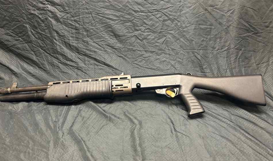 Franchi SPAS-12 (12 Gauge)