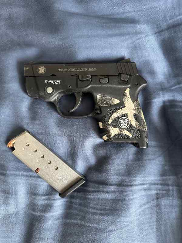 Smith &amp; Wesson bodyguard 380