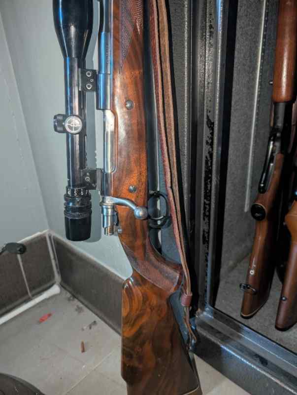 Nice older browning 7mm bolt gun 