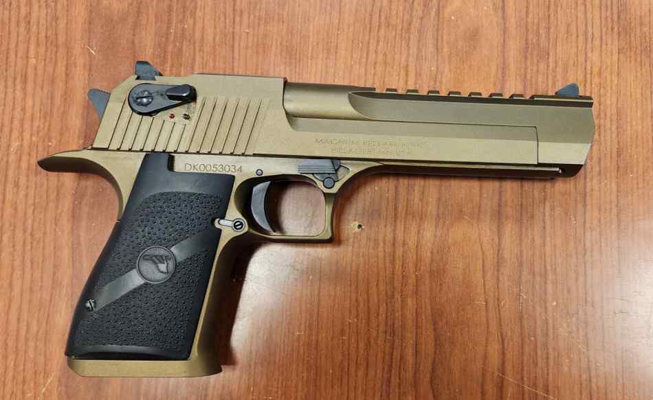 WTS Desert Eagle 50AE PRICE DROP!