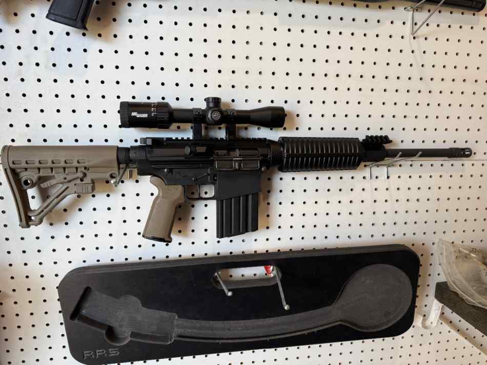 DPMS AR10 308 rifle with SIG Scope WTT