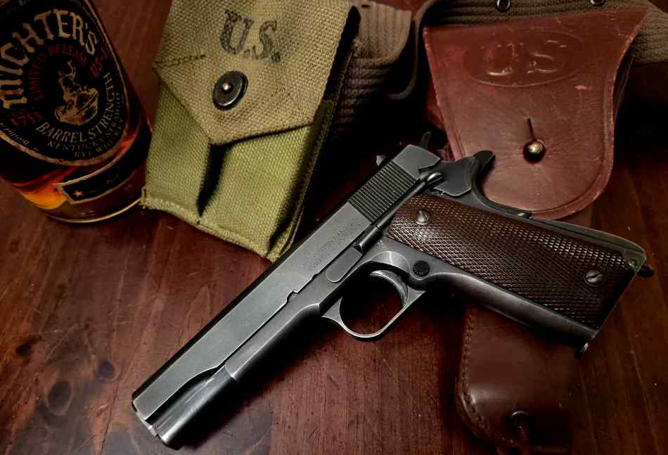 1943 Remington Rand Type 2