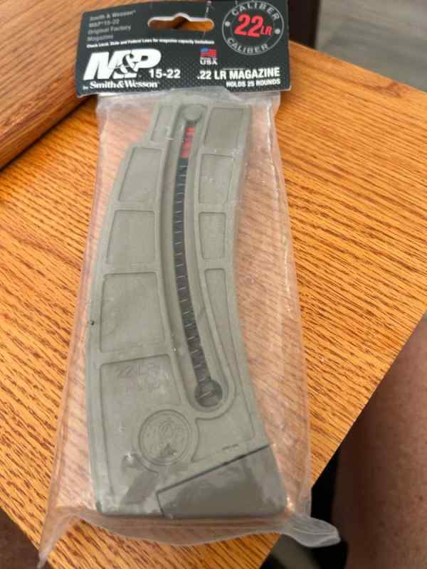 m&amp;p 15-22 mag