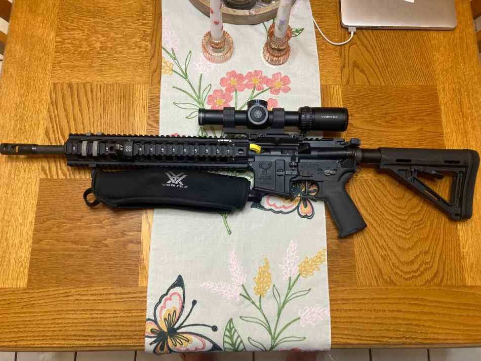 Stag Arms 2L AR15 LH Vortex Viper PST