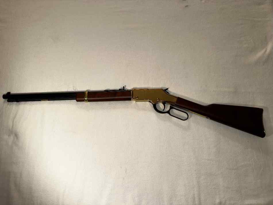 BRAND NEW Henry Repeating Arms 22LR Golden Boy
