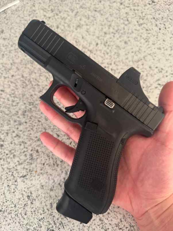 Glock 45 MOS Holosun SCS