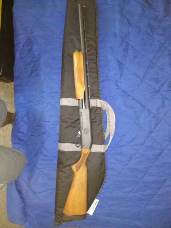 Remington 870 Magnum Turkey Edition 12GA Must sell