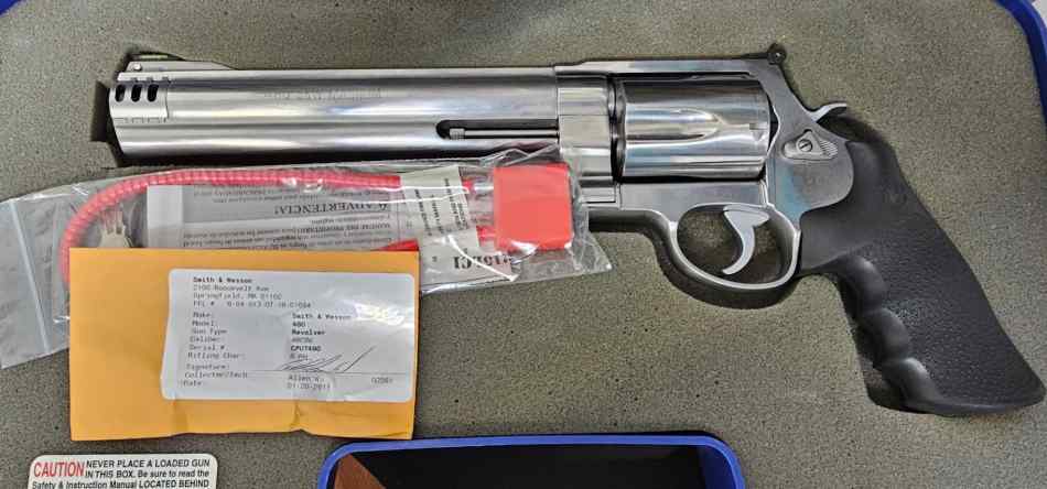 S&amp;W 460XVR 8 3/8&quot; stainless barrel