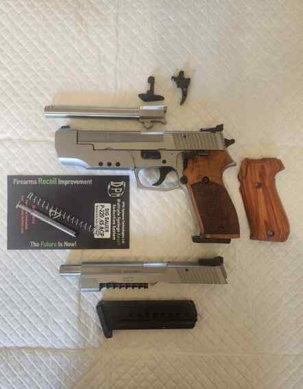 Sig Sauer P220 S .45 ACP &amp; 9mm, 5 1/2&quot; barrel
