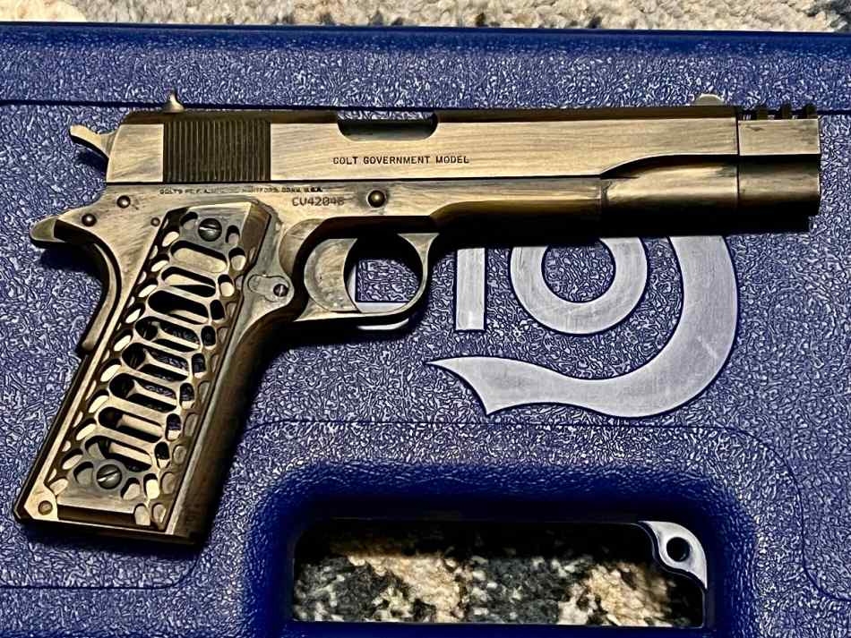 Colt 1911 .45 acp