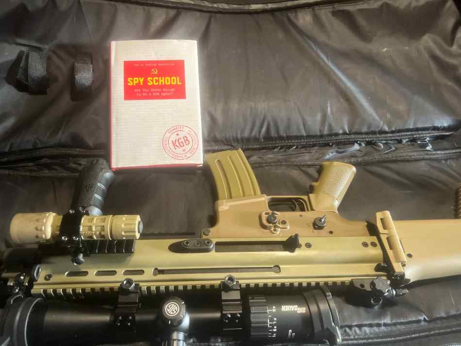 FN scar mint condition 