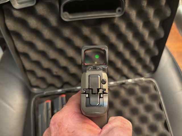 Sig Sauer 320 AXG Legion w/optic