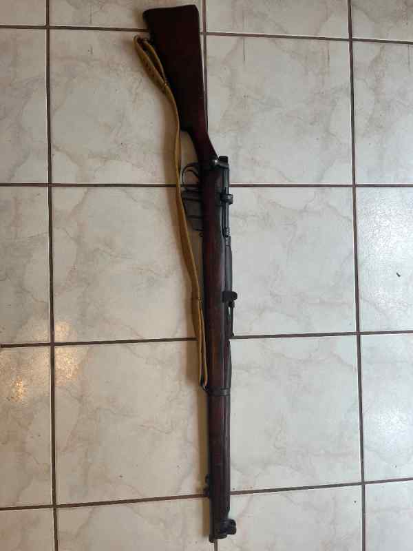 1944 No.1 MK III Lee Enfield