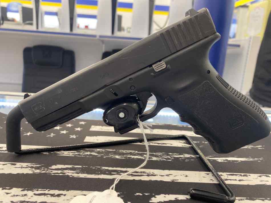 Glock 17